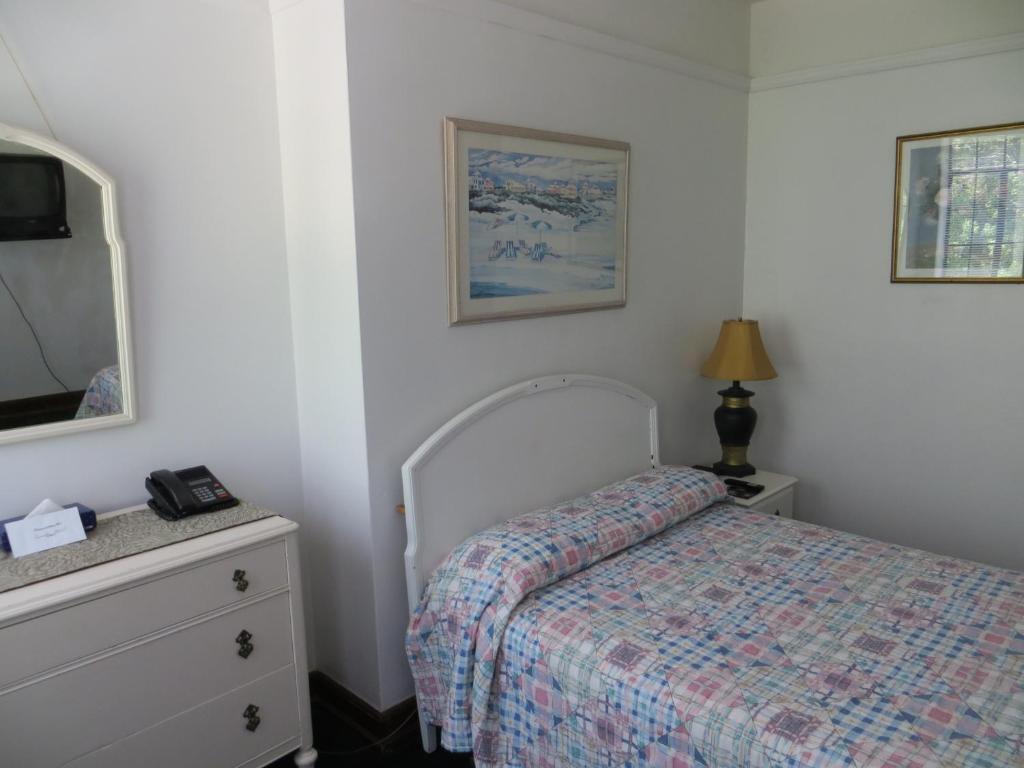 Park Hotel Hot Springs Room photo